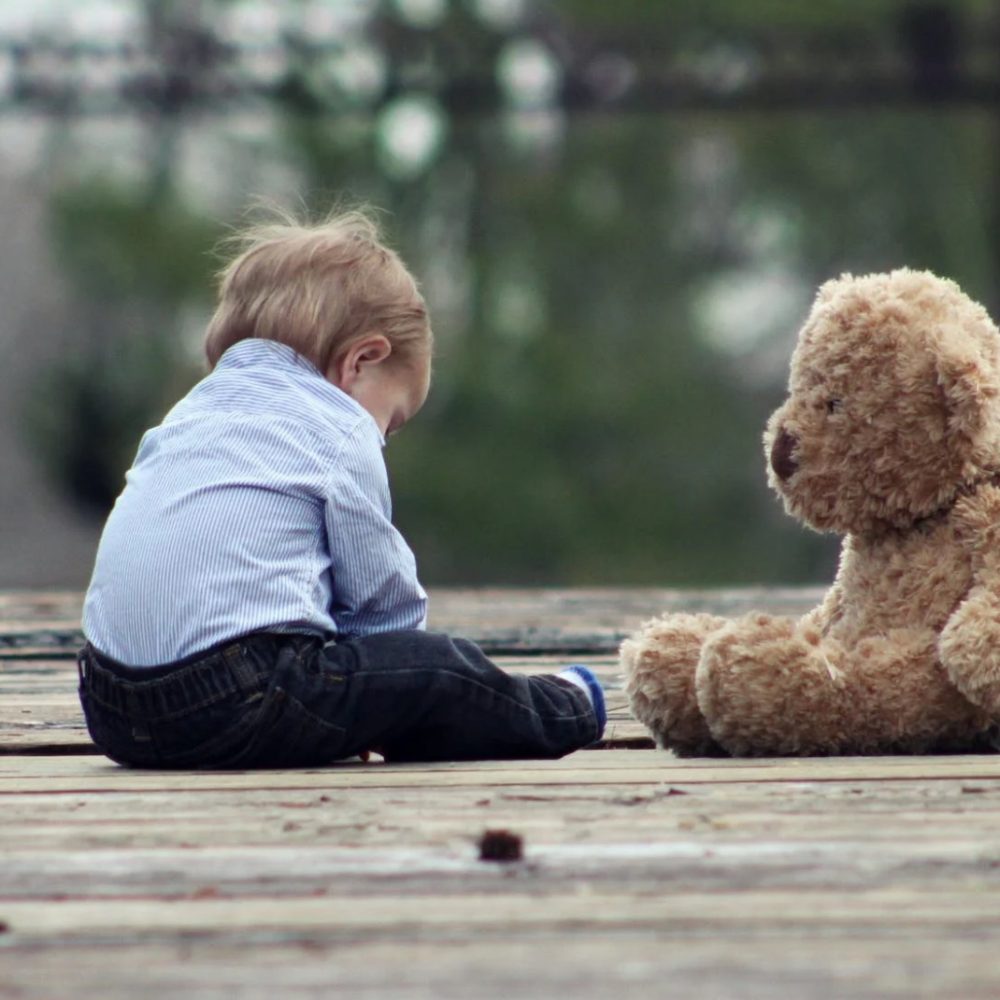 Cómo saber si a mi hijo le cuesta hacer amigos