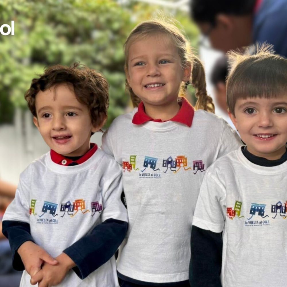 Afuera somos Uno entre 100.000