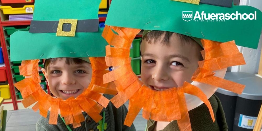 El Colegio Afuera se viste de verde para celebrar San Patricio
